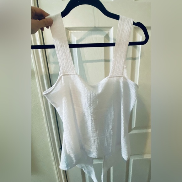 Sanctuary front-tie/twist front tank top - Small - Picture 4 of 5